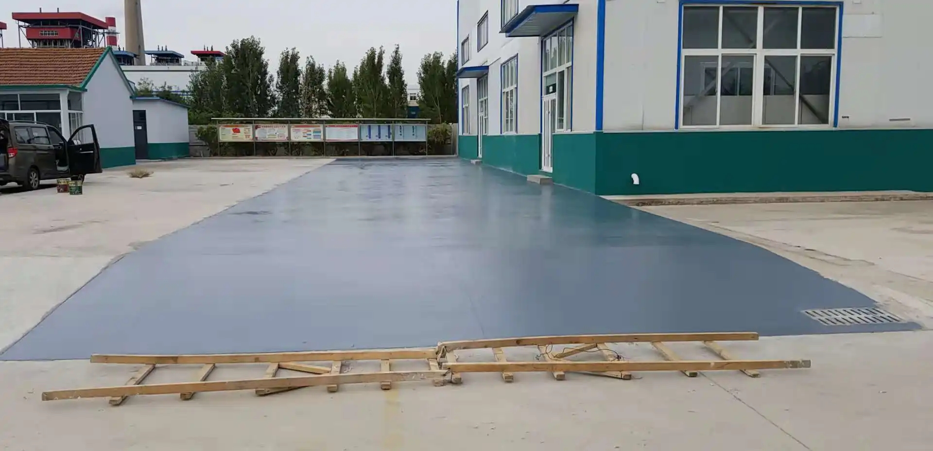 建昌车间厂房地坪漆修补翻新